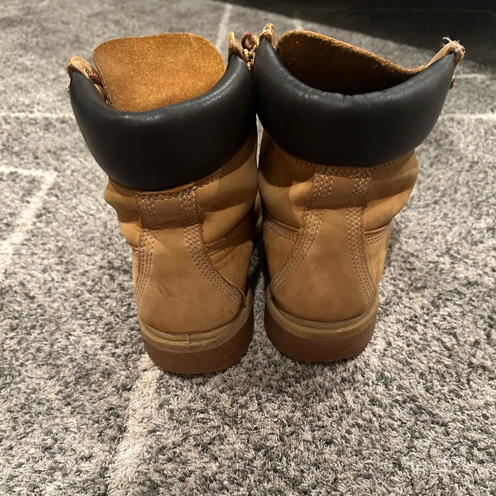 Men’s Timberland Boots.